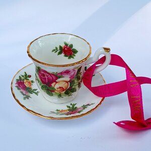 Vintage Royal Albert Old Country Roses Tea Cup Christmas Ornament